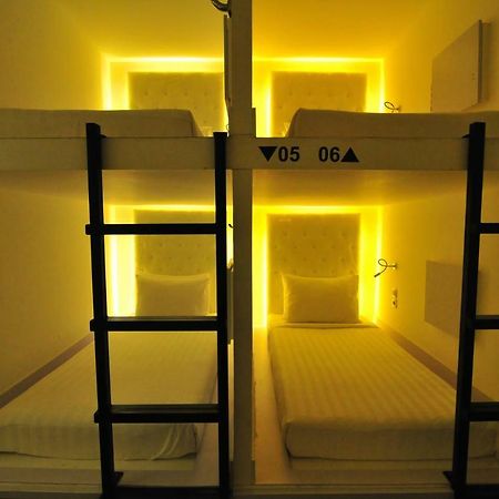 جاكرتا Capsule Hostel Old Batavia المظهر الخارجي الصورة